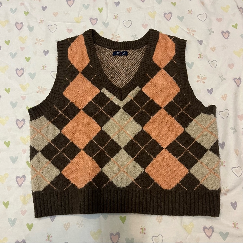 Argyle Knit Sweater Vest in Brown and Peach